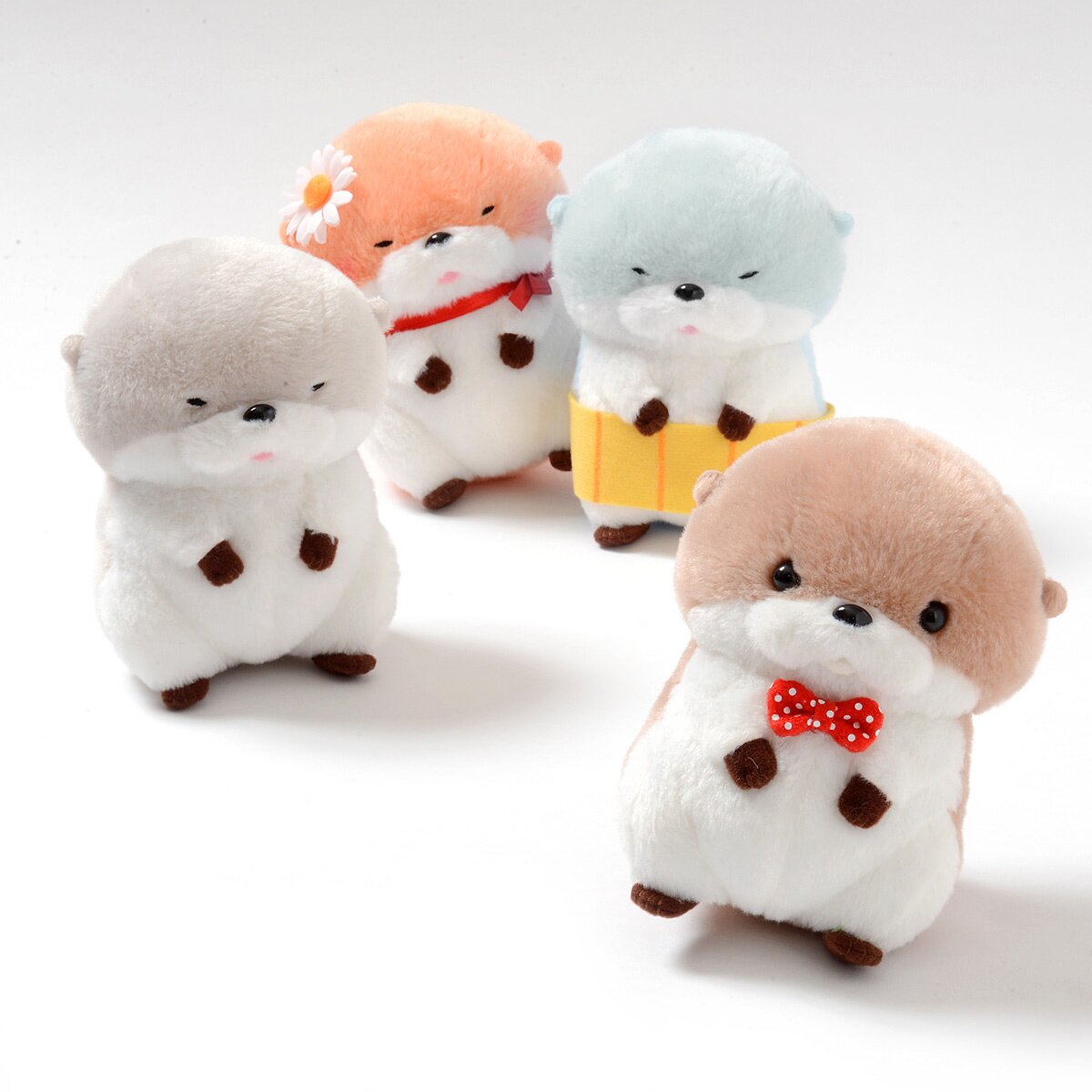 Kawauso no Kotsume-chan Usobo Family Otter Plush Collection