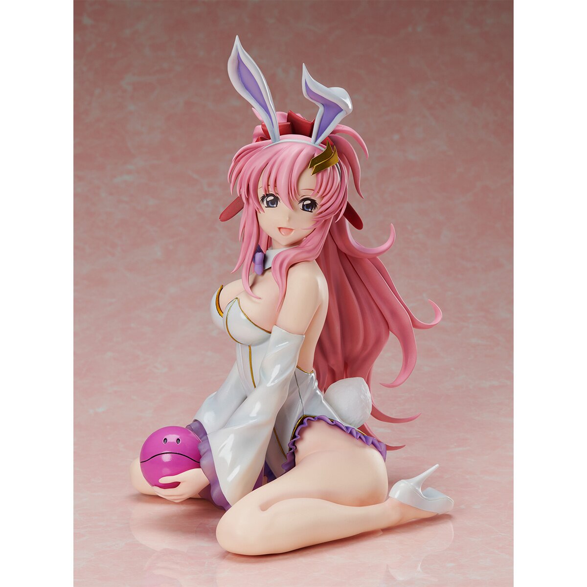 Lacus Clyne Bunny Ver. 1/4スケール　ラクスクライン Amazon.com: Megahouse - Mobile Suit Gundam Seed, Lacus Clyne