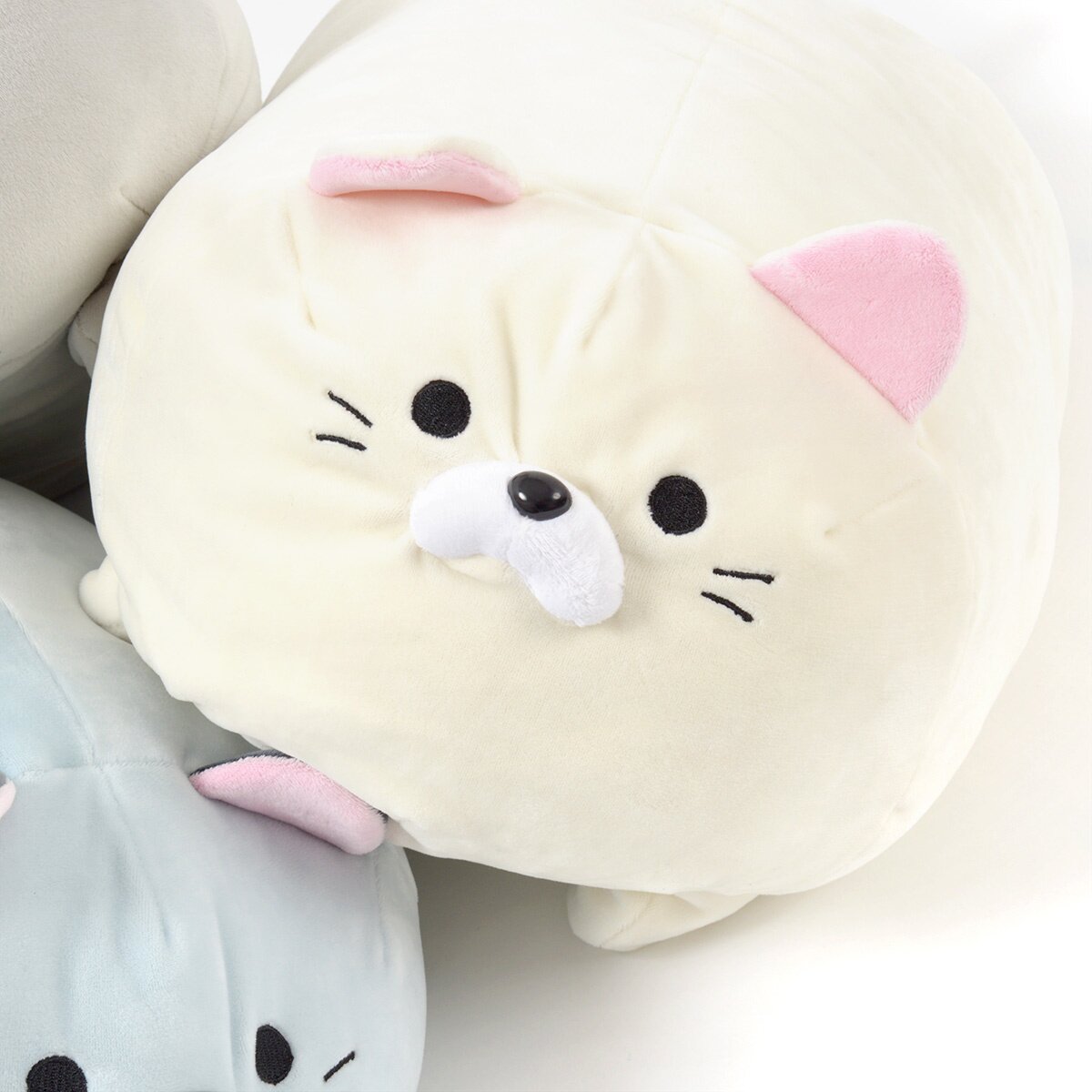 goroneko summit cat plush cushions