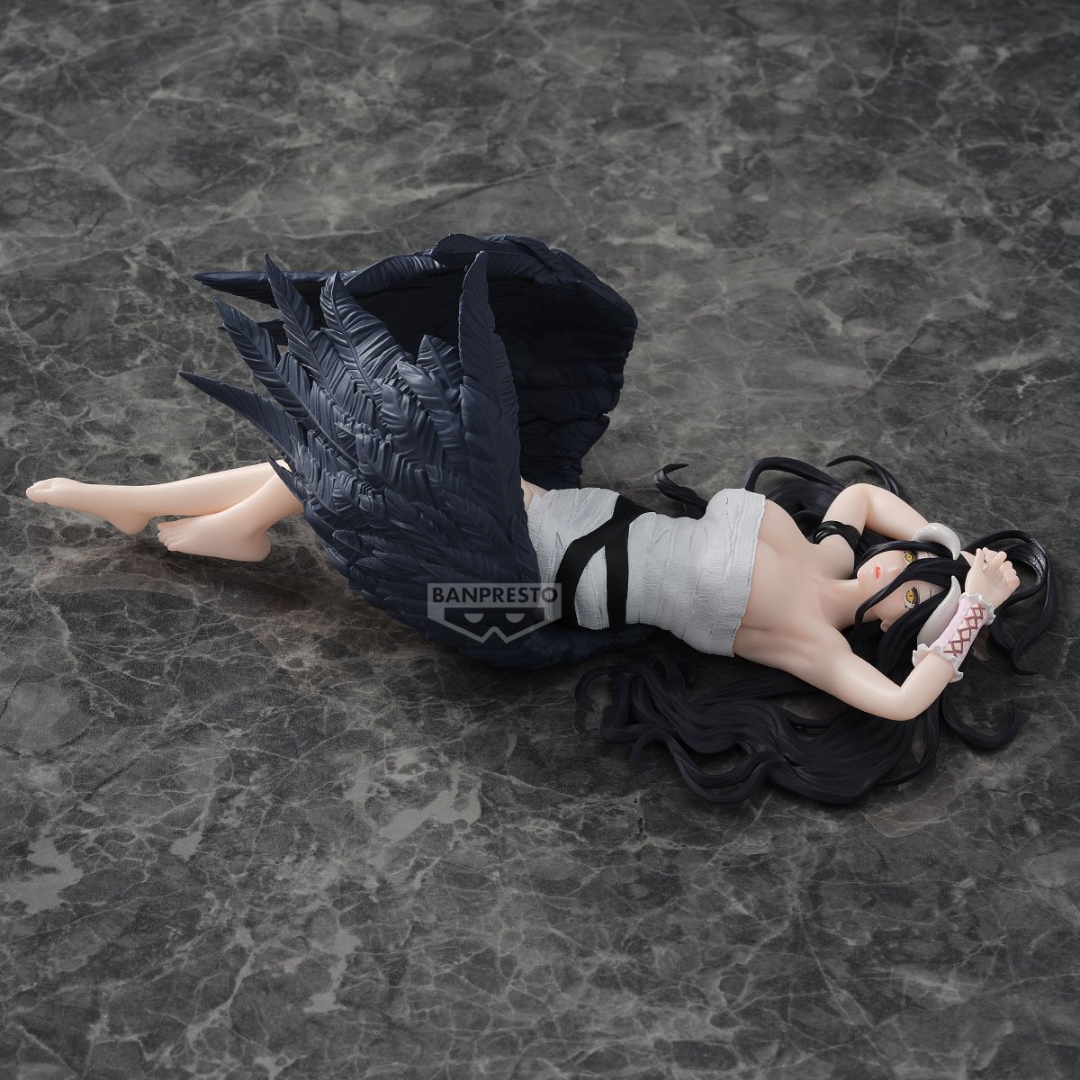 Overlord -Relax Time- Albedo Roll Bandage Ver. Non-Scale Figure