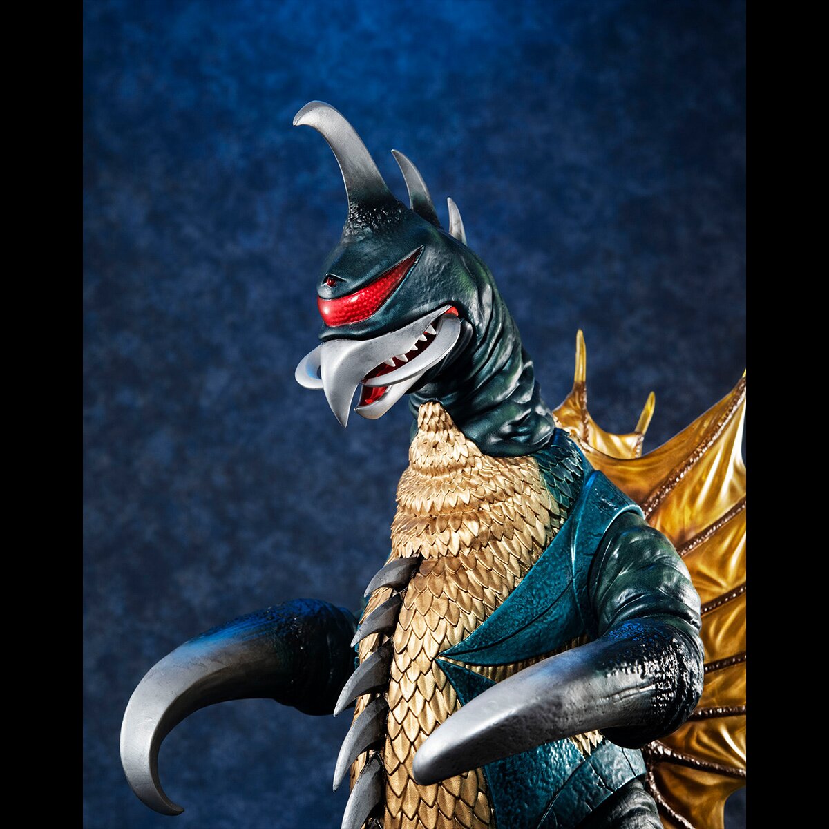 Gigan store 1972 toy