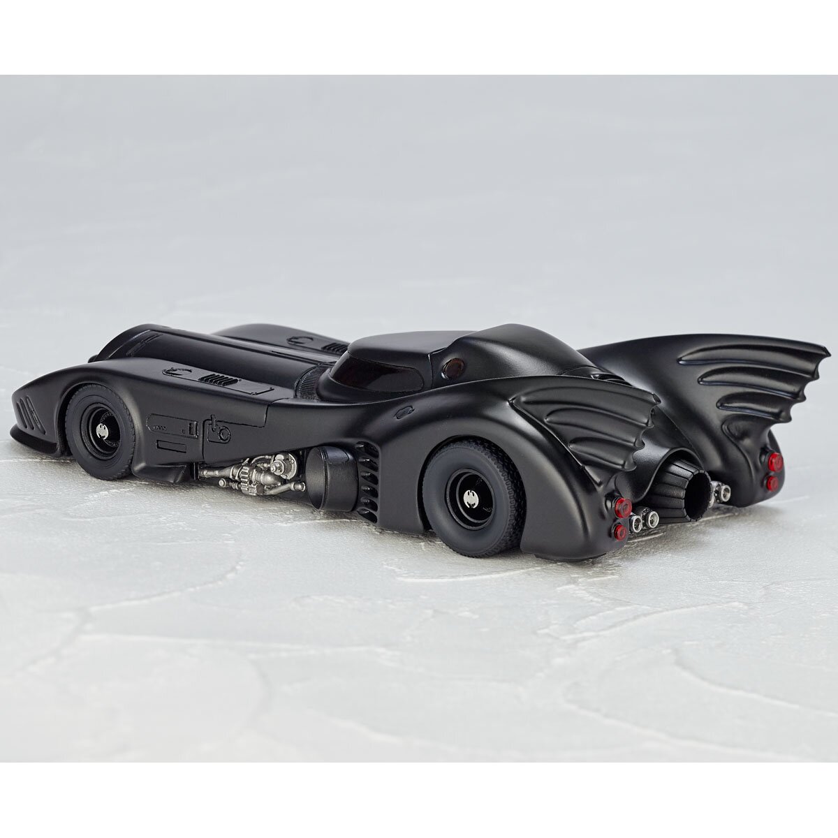 Movie Revo [Batman] (1989) Batmobile: KAIYODO - Tokyo Otaku
