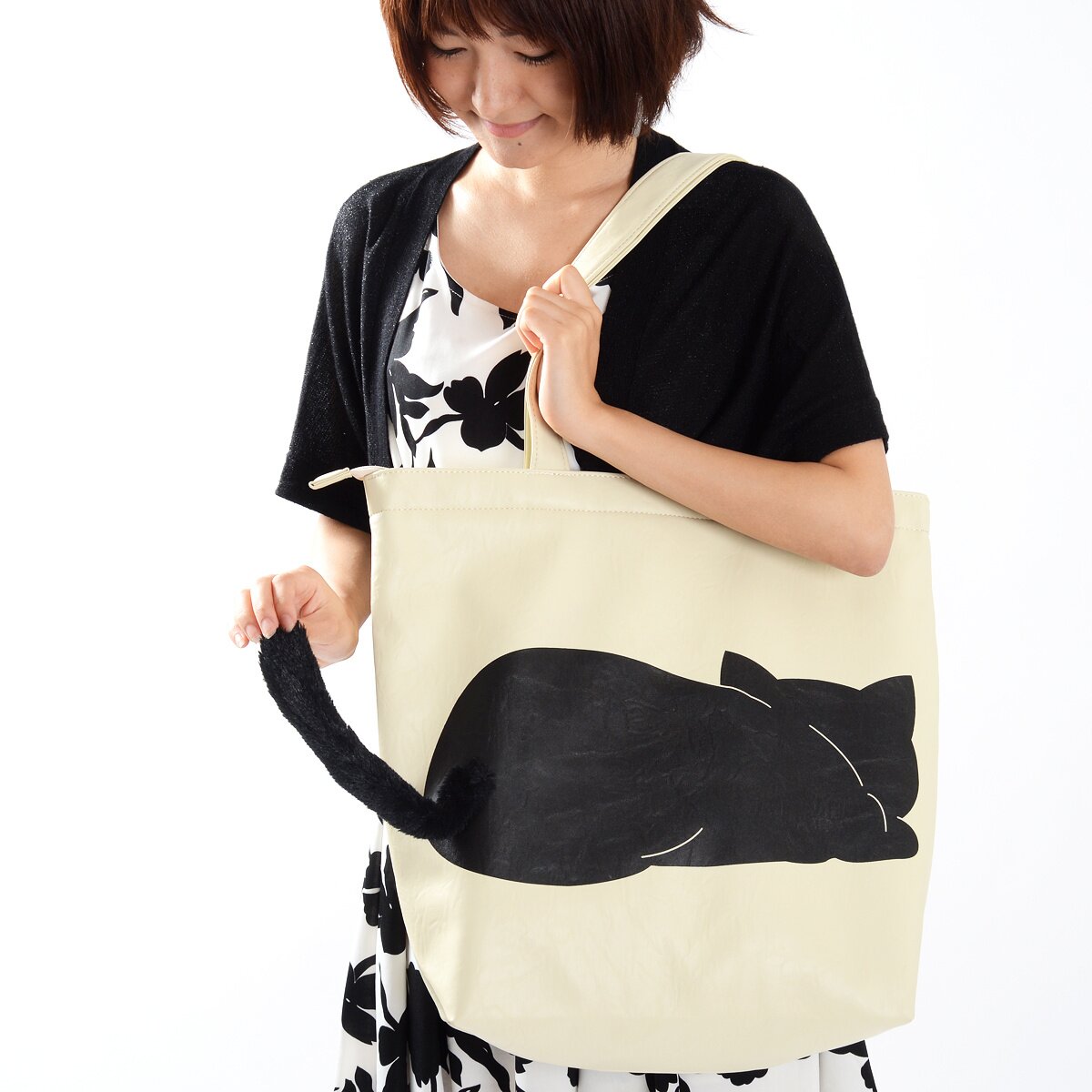 Osumashi Pooh-chan Sleeping Pooh-chan Tote Bags - Tokyo Otaku Mode (TOM)