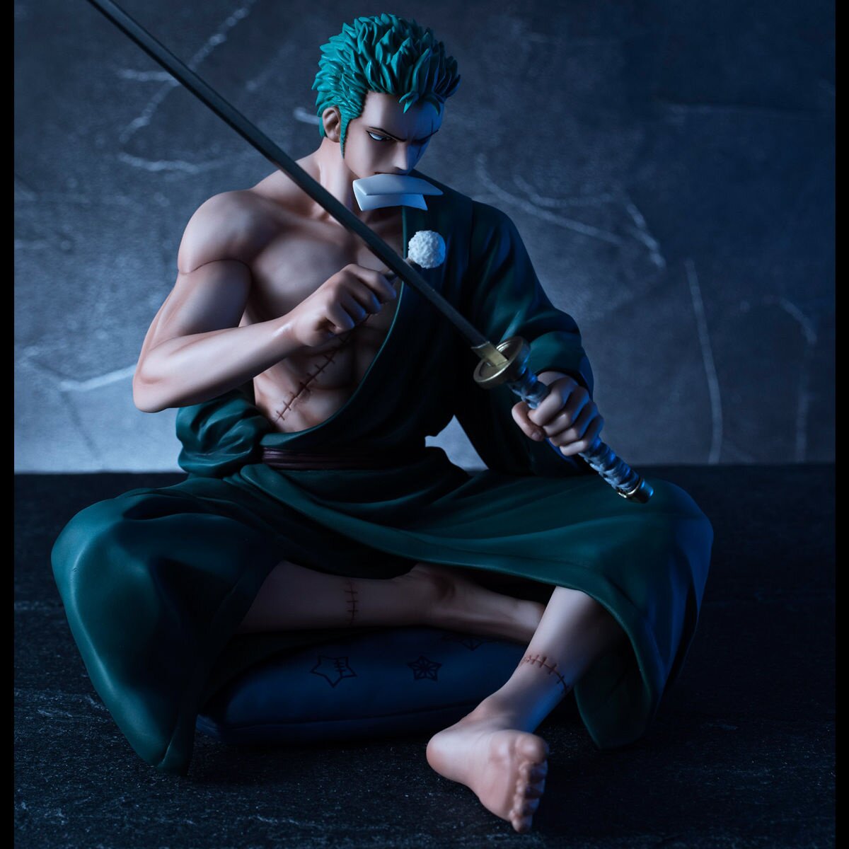 One Piece - Roronoa Zoro Look Up PVC Figure Re-release – Anime Store Near Me