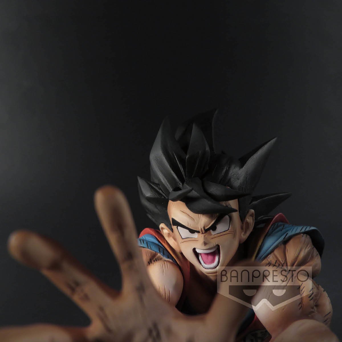 DBZ Son Goku Super Kamehameha Figure: Premium Color Edition: Banpresto -  Tokyo Otaku Mode (TOM)