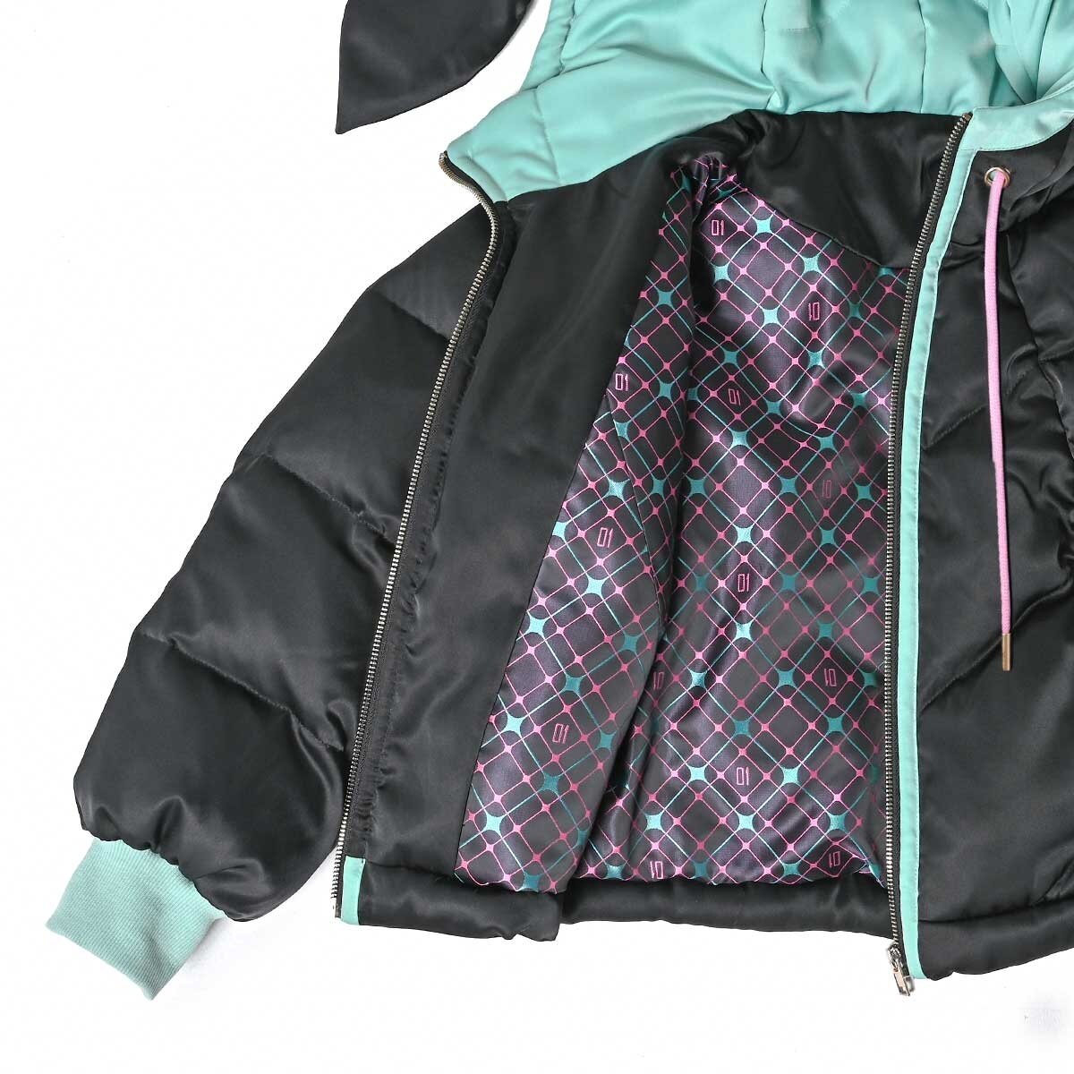MAYLA Hatsune Miku Iconique Down Jacket Black Tokyo Otaku Mode (TOM)