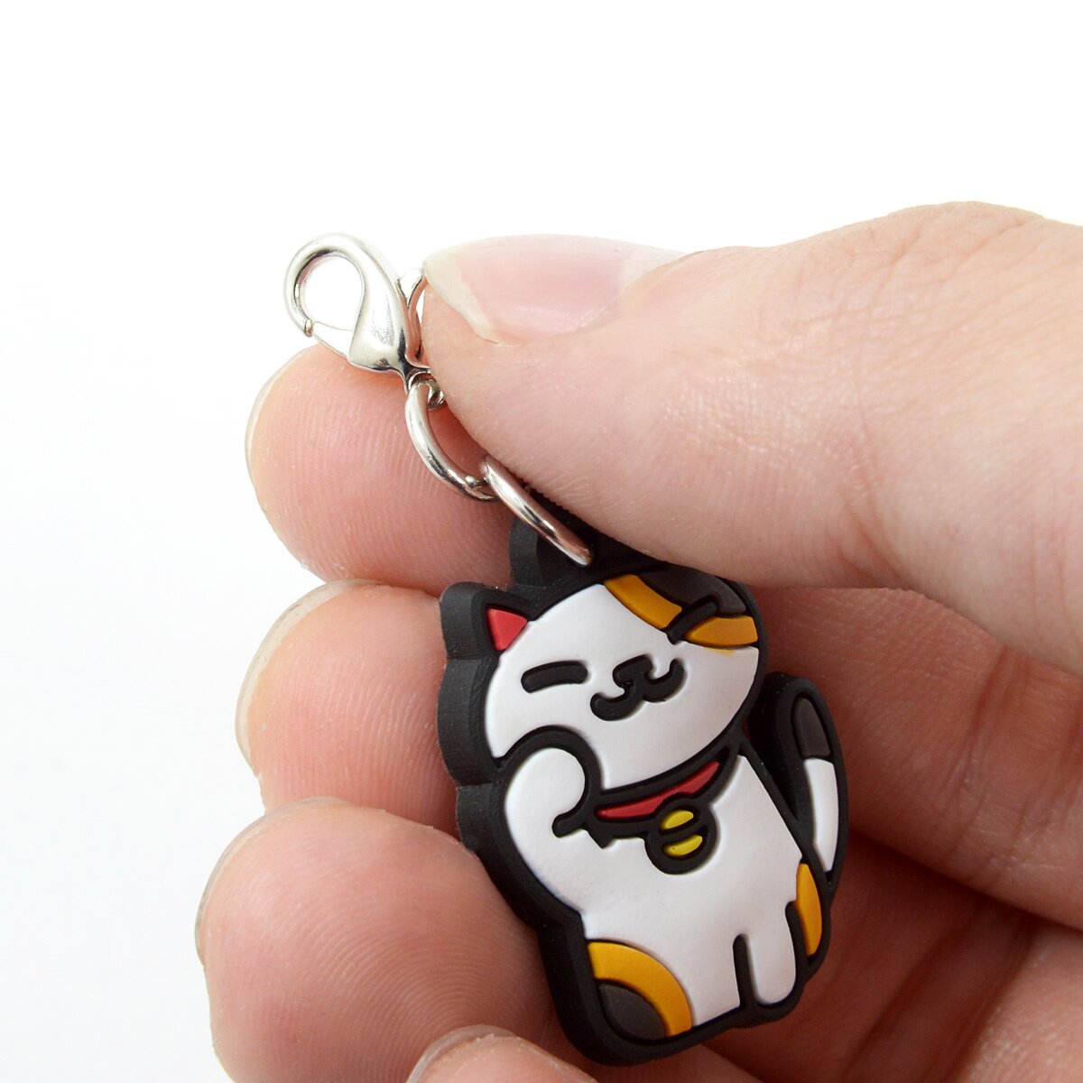 Neko hot sale atsume keychain