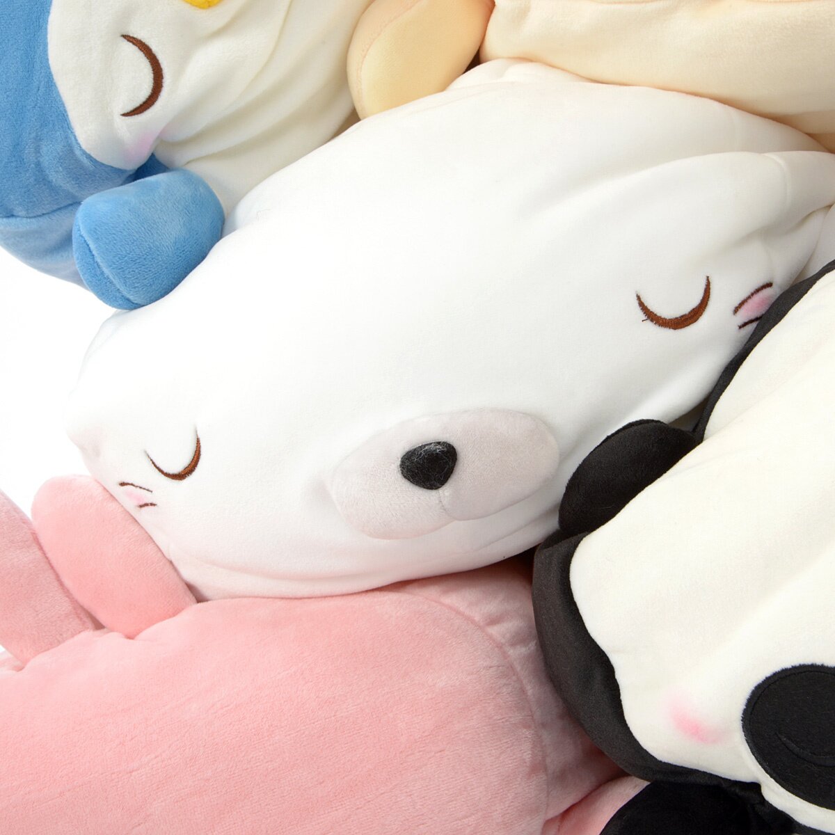 Mocchiizu on sale large plush