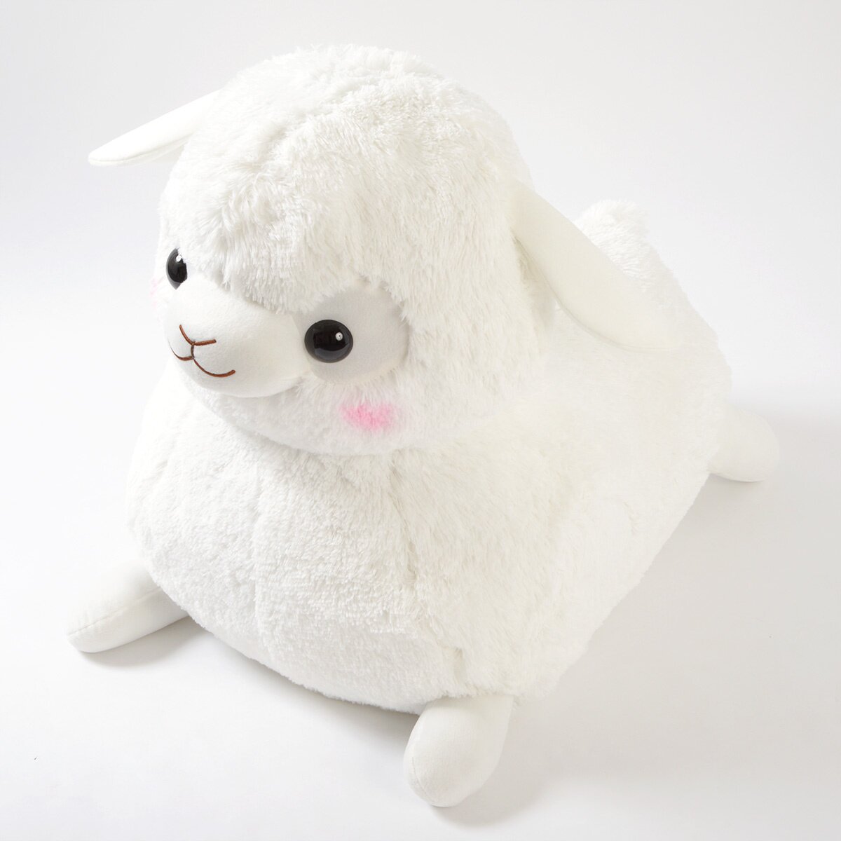 white alpacasso