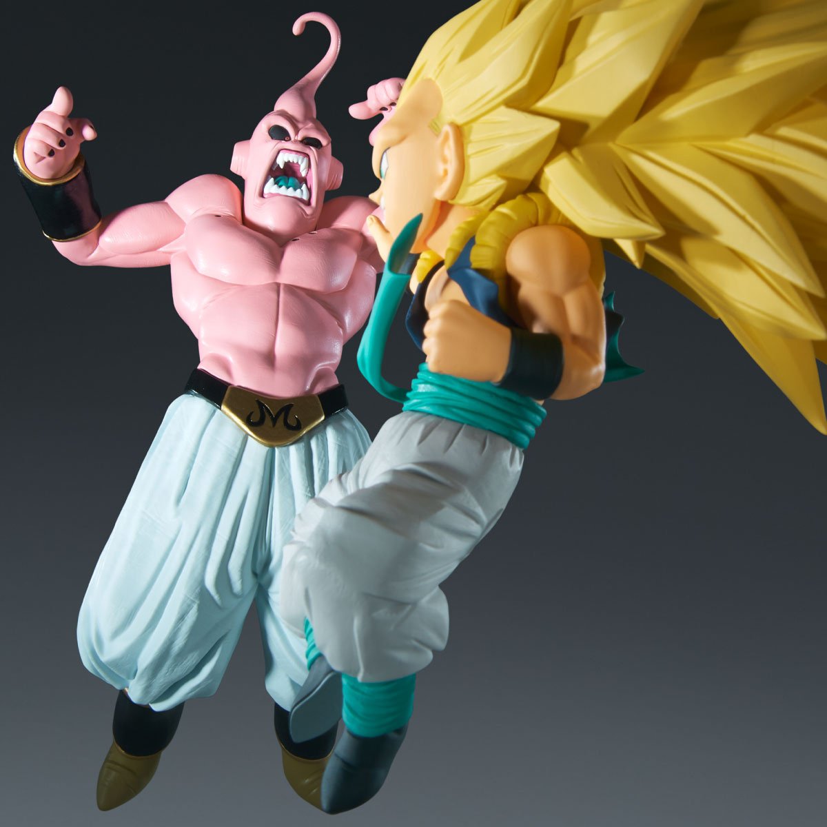 Banpresto - Figurine d'action Majin Buu Dragon Ball Z, GxMateria 14 cm, à collectionner PVC, BP19484, base incluse, pour adultes et enfants - Couleur : multicolore Banpresto - Figurine d'action Majin Buu Dragon Ball Z, GxMateria 14 cm, à collectionner PVC, BP19484, base incluse, pour adultes et enfants - Couleur : multicolore