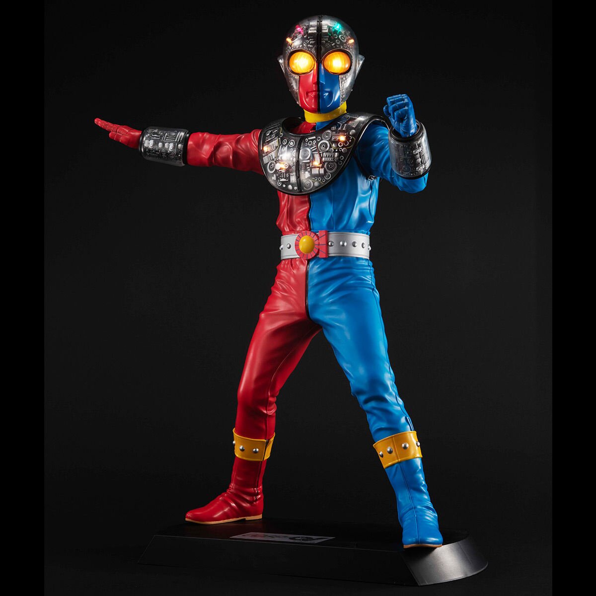 UA Ultimate Article キカイダー01 メガハウス、全高約400mmのフィギュア「Ultimate Article