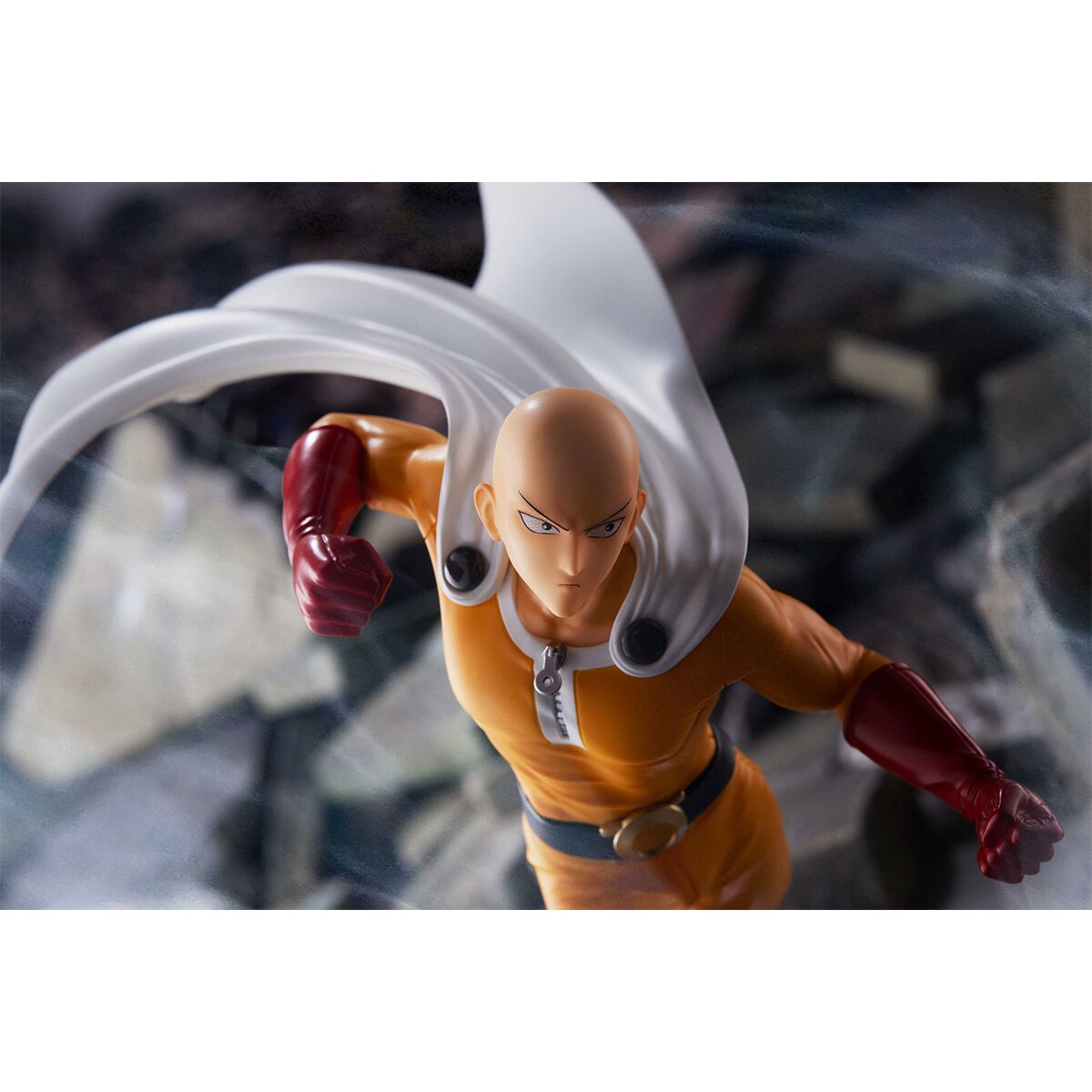 one punch man anime figure saitama