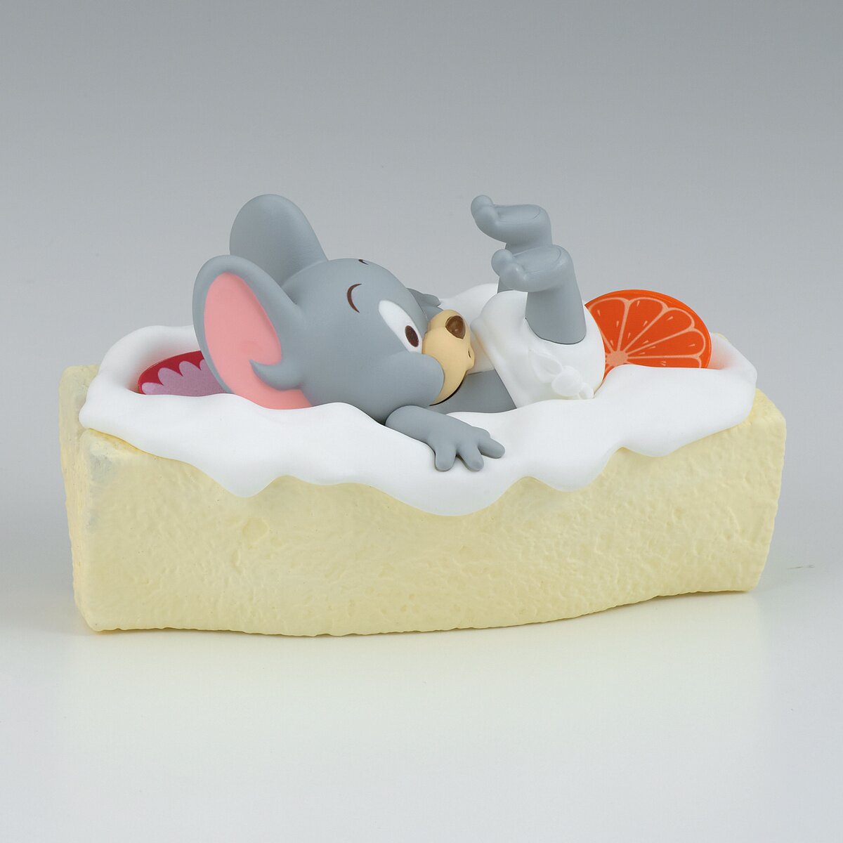 thumbnail image 2 of Funko Pop! Animation: Tom And Jerry - Jerry Vinyl Figure UND32166 2 of 13