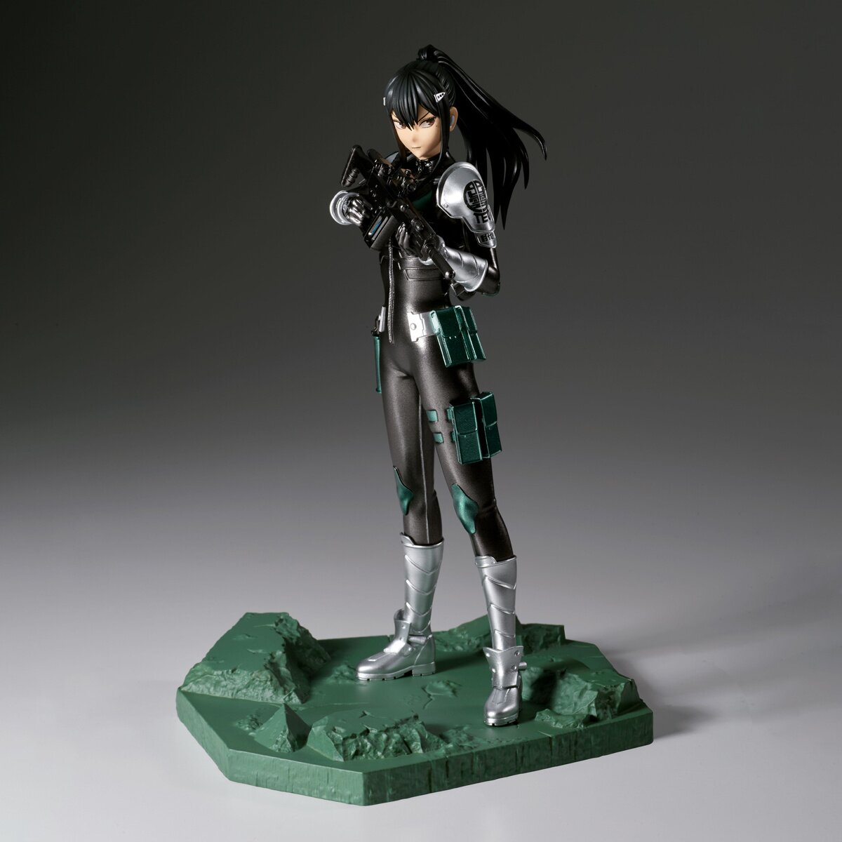 小物 Mina Kaiju No. 8 Mina Ashiro 1/18 Scale Figure - Tokyo Otaku Mode