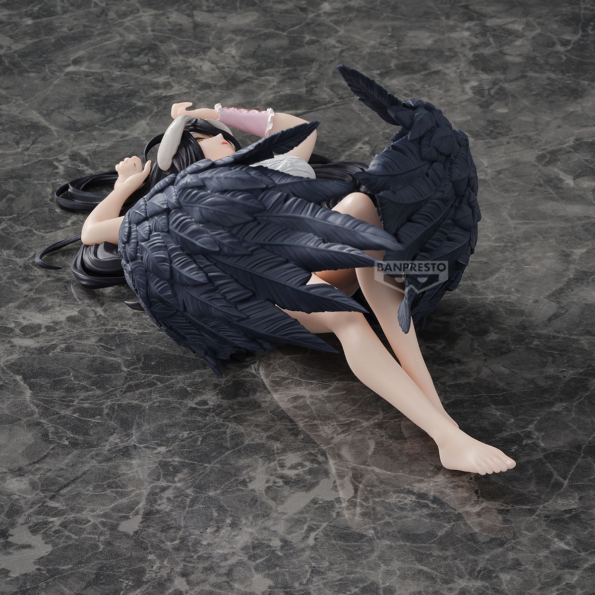 Overlord -Relax Time- Albedo Roll Bandage Ver. Non-Scale Figure
