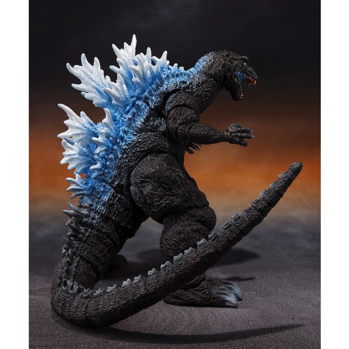 S.H.MonsterArts Godzilla Mothra and King Ghidorah: Giant Monsters All-Out  Attack Godzilla (2001): Heat Ray Ver.