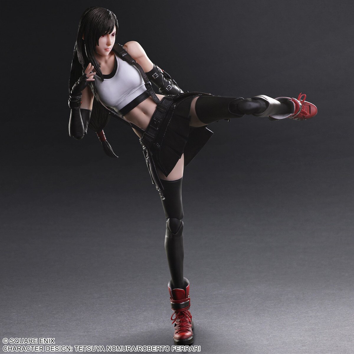 Tifa lockhart 2024 play arts