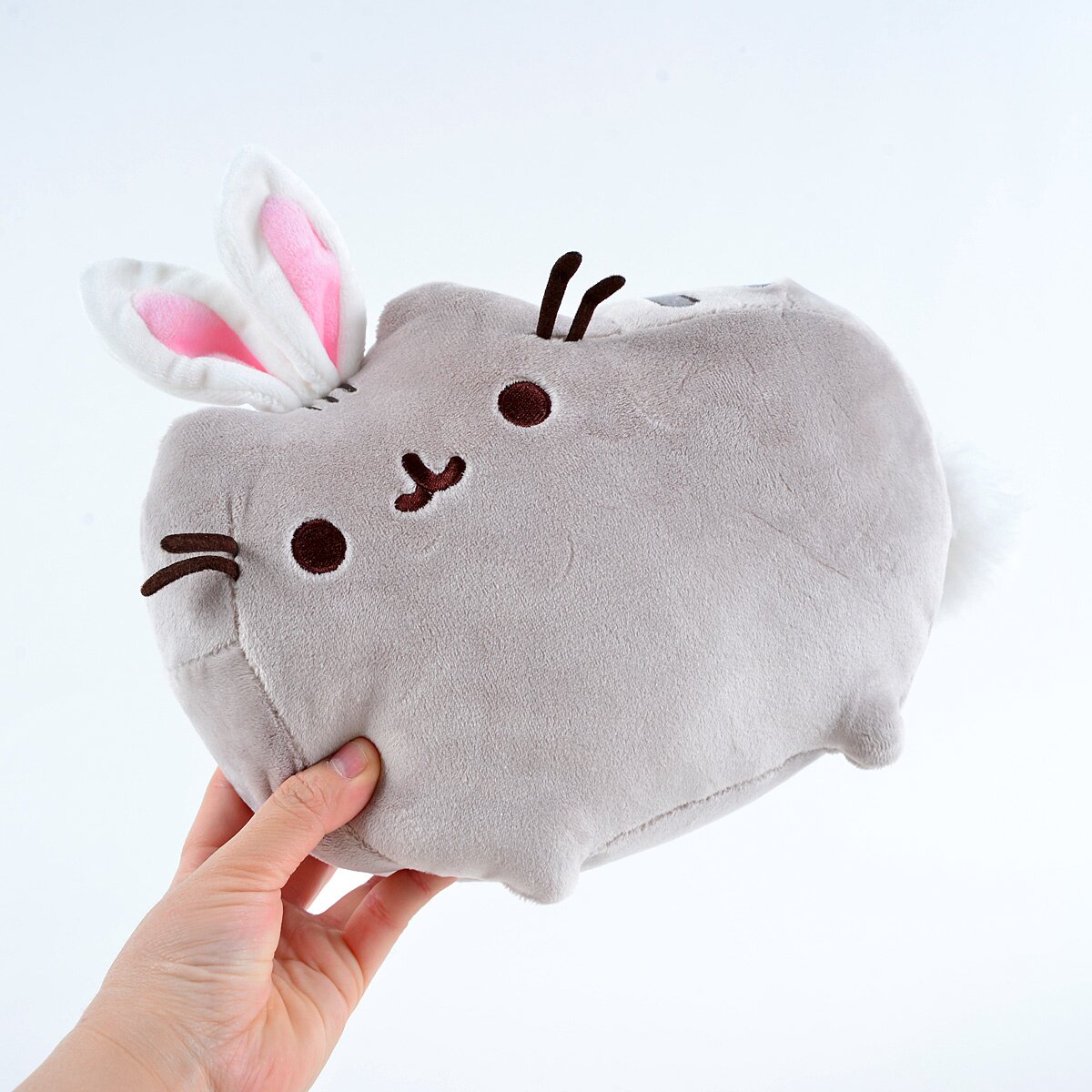 easter pusheen plush