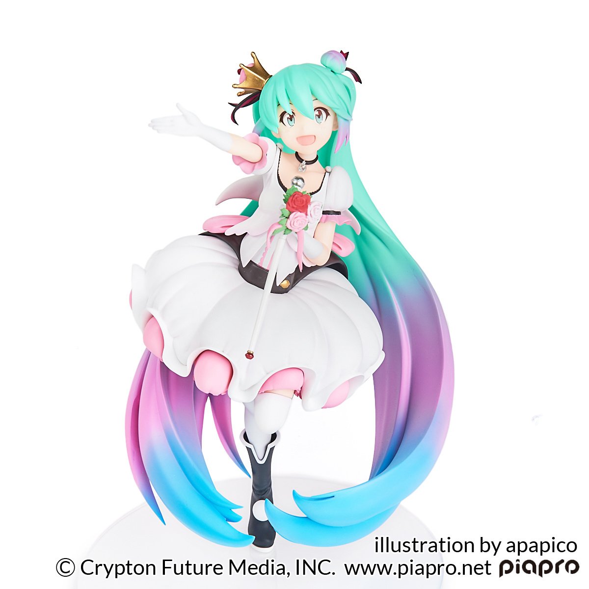 [Hatsune Miku] Celebration Ver. 1/7.77 Scale Figure: Taito - Tokyo ...