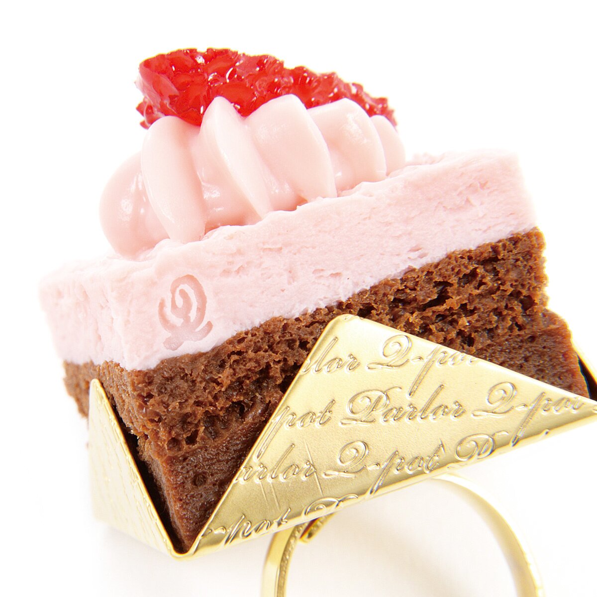 Q-pot. Strawberry Chocolate Petit Cake Ring - Tokyo Otaku Mode (TOM)