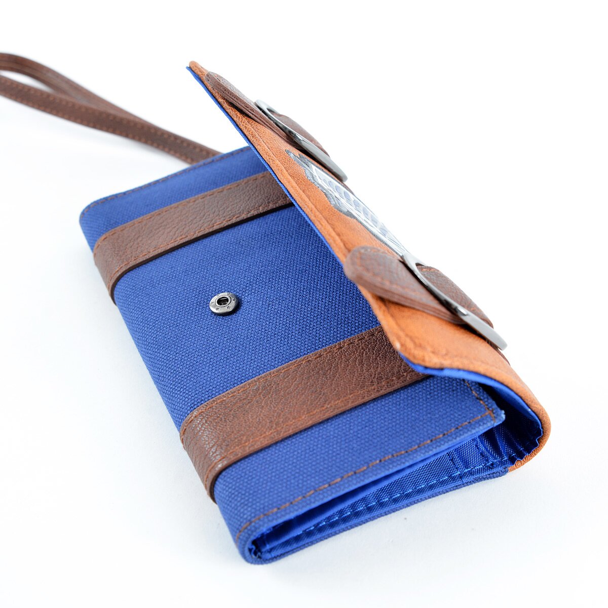 Titan Brown Bifold Leather RFID Protected Wallet for Men | TITAN WORLD | DN  Singh Road | Bhagalpur