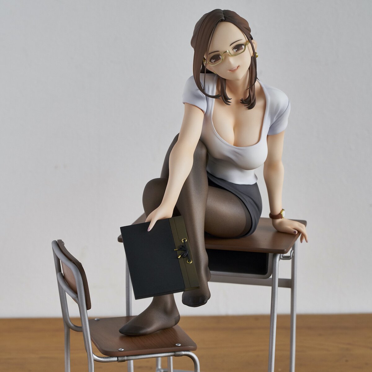 Miru Tights May Disease? Should I Cure It? Yuiko-Sensei: Limited Edition  Non-Scale Figure: Union Creative - Tokyo Otaku Mode (TOM)