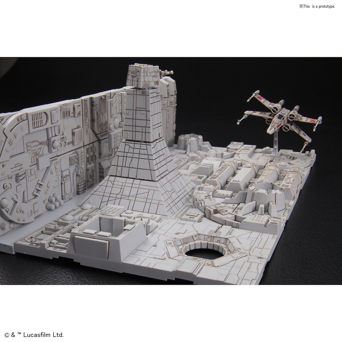 Star Wars: A New Hope 1/144 Scale Death Star Attack Set