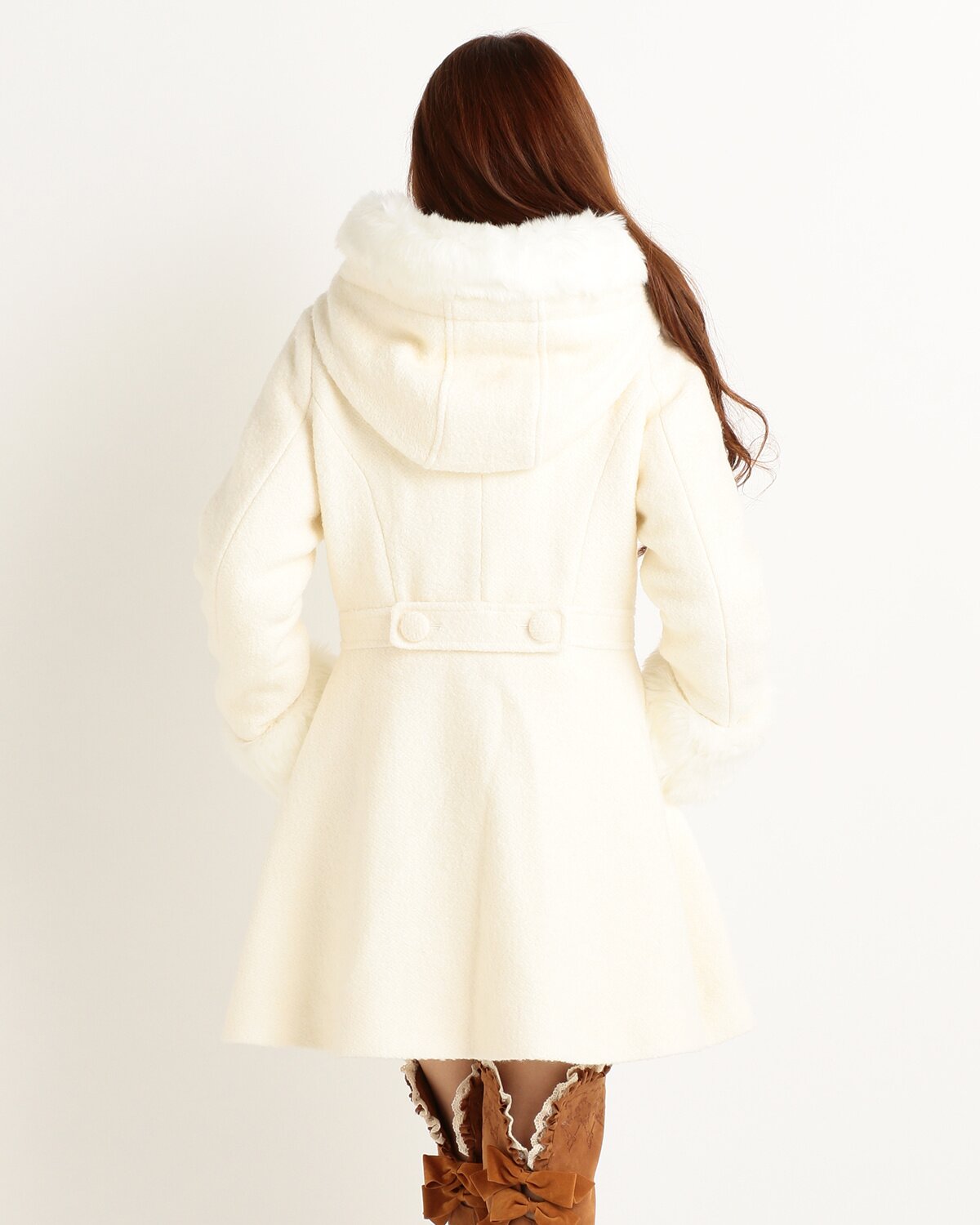 LIZ LISA Scalloped Pom Pom Coat: LIZ LISA - Tokyo Otaku Mode (TOM)