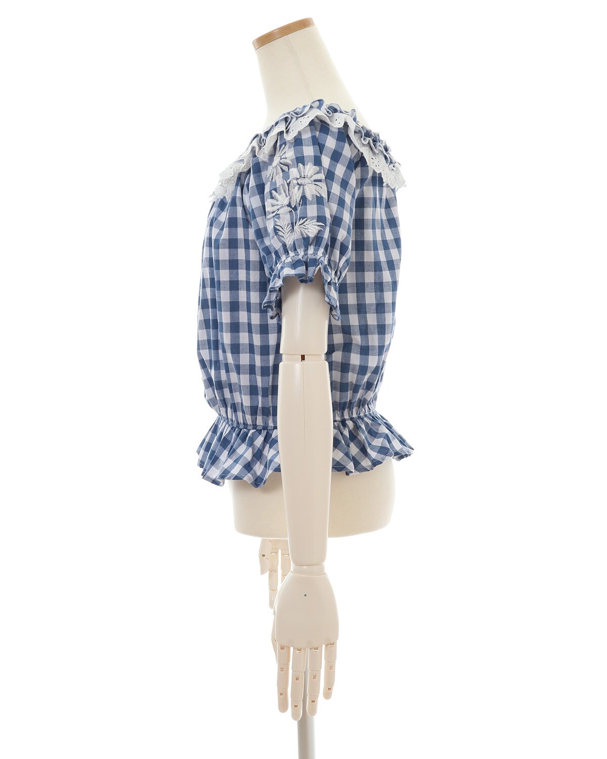 LIZ LISA Gingham Check Embroidered Off-Shoulder Blouse LIZ LISA Gingham Check Embroidered Off-Shoulder Blouse