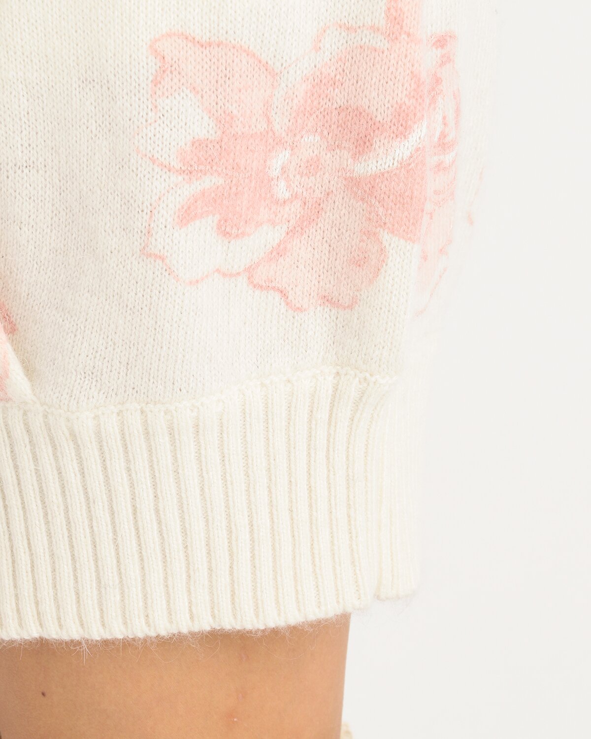 ★SHE Tokyo★Lisaベージュ size34 LIZ LISA Official Online Store Girly Fashion｜ Tokyo Kawaii Life