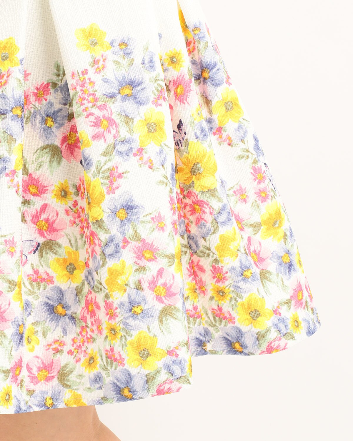 LIZ LISA Flower Hem Skirt: LIZ LISA - Tokyo Otaku Mode (TOM)