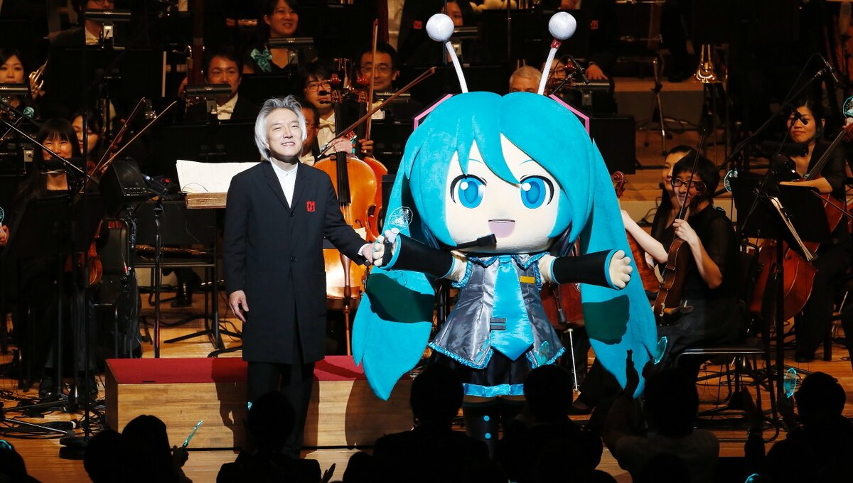 miku symphony 2021 figure