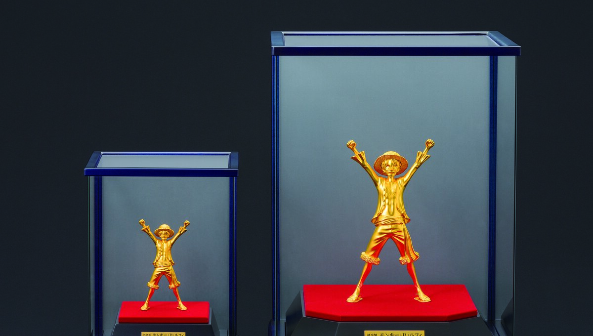 Would you pay $189,000 for this gold 'One Piece' statue?