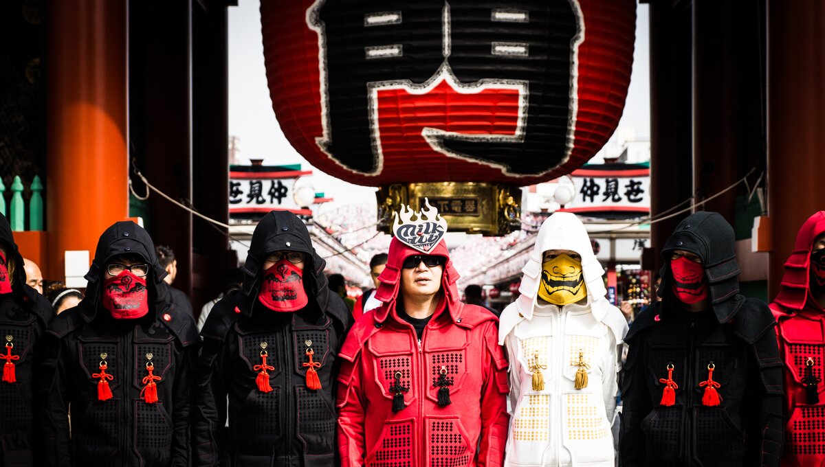 Modern Samurai? Mysterious Group Appears in Asakusa | Product News ...