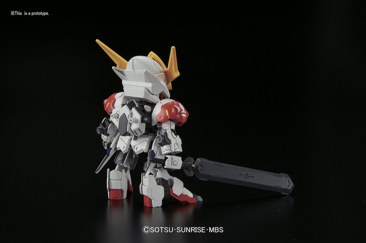 Mô hình Gundam Bandai SDBB 402 Gundam Barbatos Lupus DX