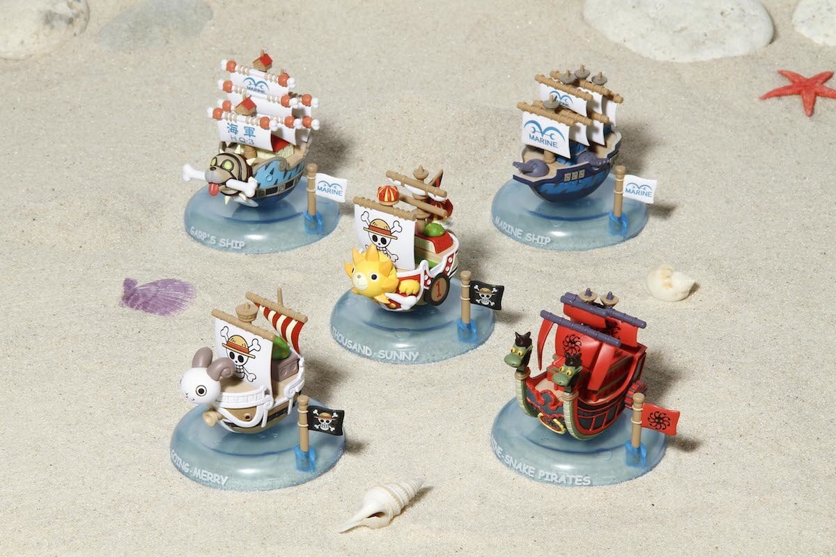 【バラ売り可】ONE PIECE ポートレートワンピース マグネット ラバスト ONE PIECE 8点セット/映画特典本/ストラップ/マグネット