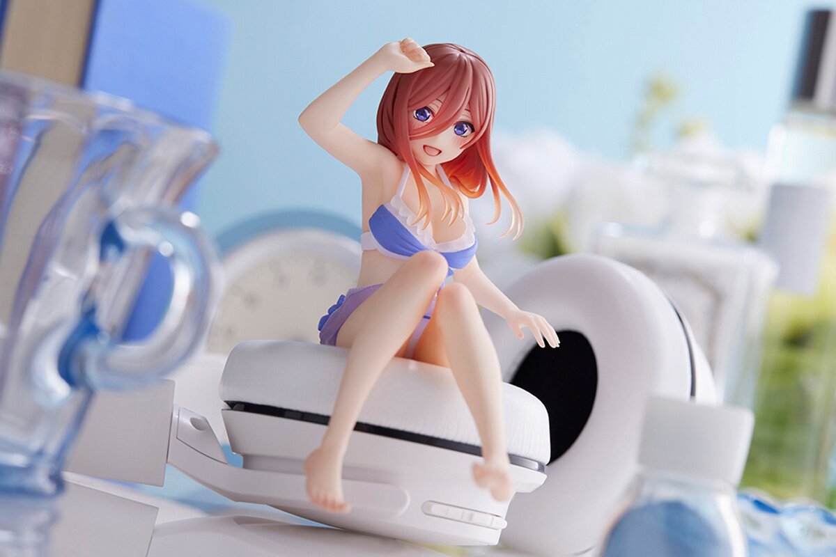 Aqua Float Girls Figure The Quintessential Quintuplets Miku Nakano