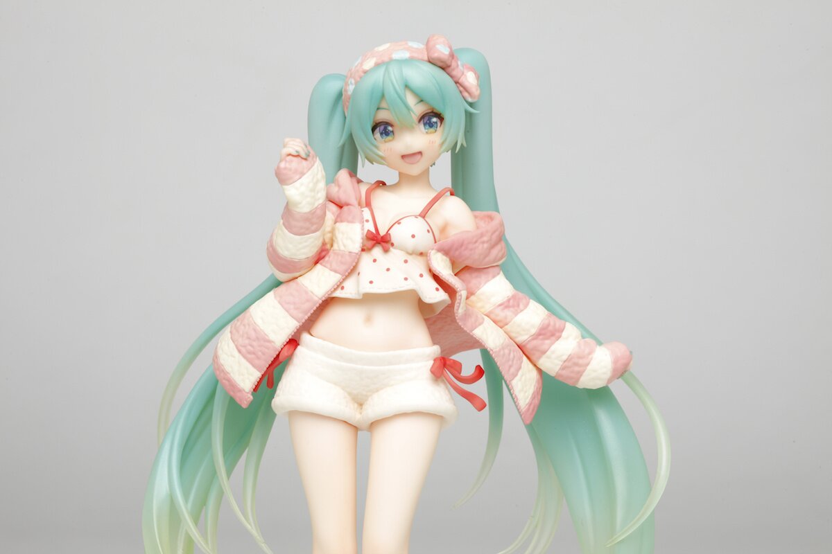 miku roomwear