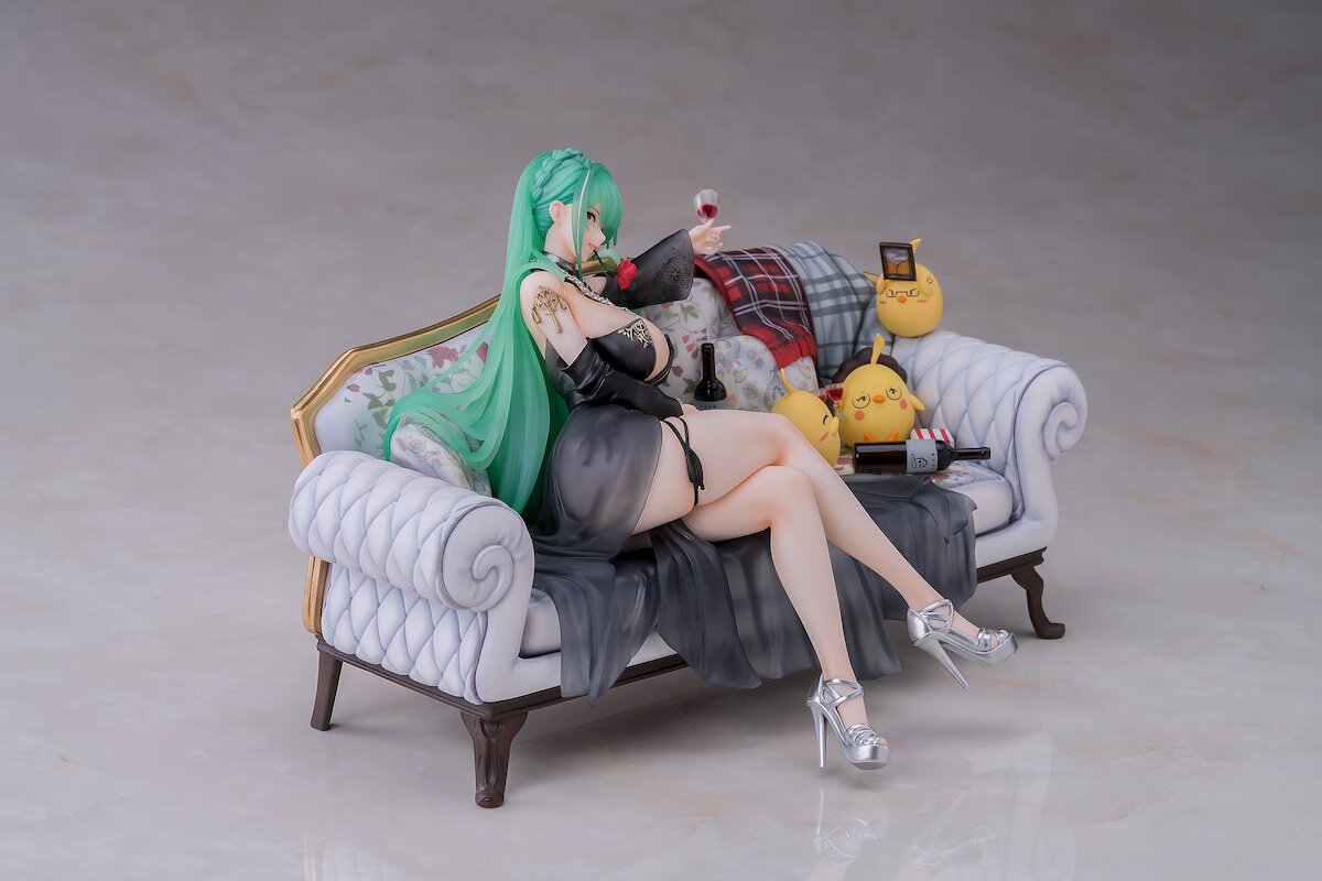 Azur Lane Littorio Calabria Aurea 17 Scale Figure: Daiki Kougyou - Tokyo  Otaku Mode (TOM)