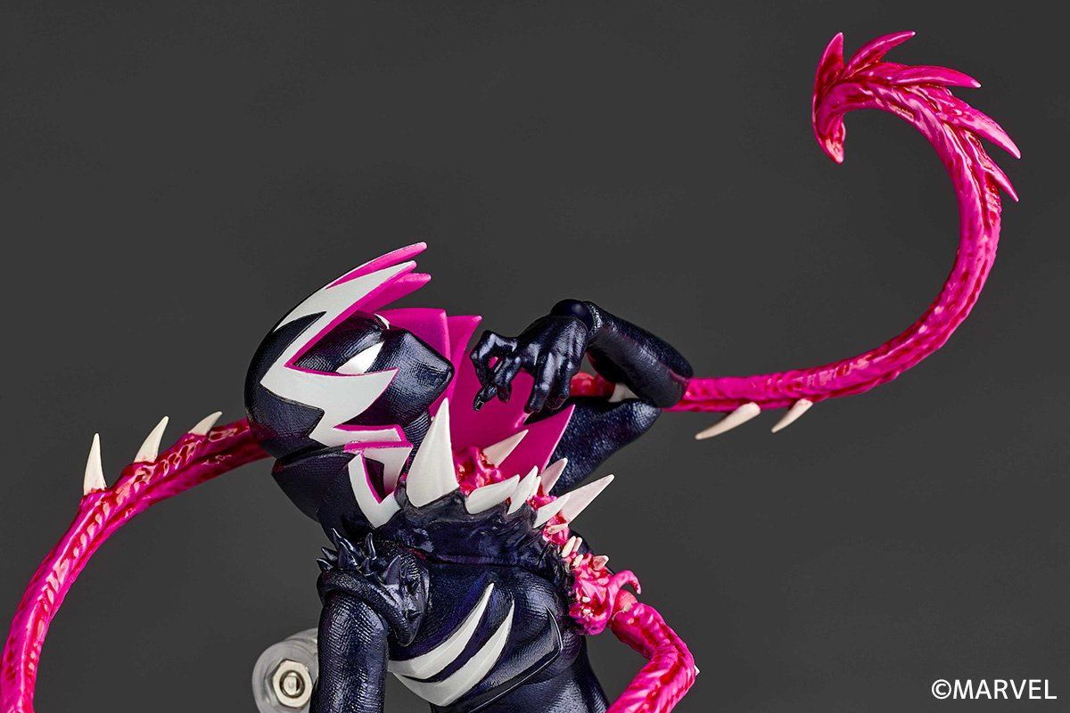 Revoltech Amazing Yamaguchi Spider-Gwen Gwenom: KAIYODO - Tokyo 