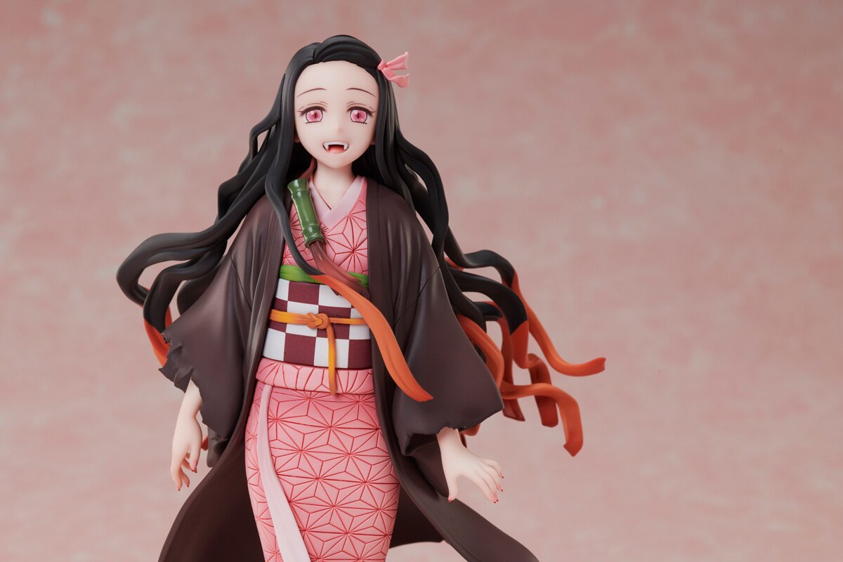 Demon Slayer - Moon Light Scene Kamado Nezuko Action Figures