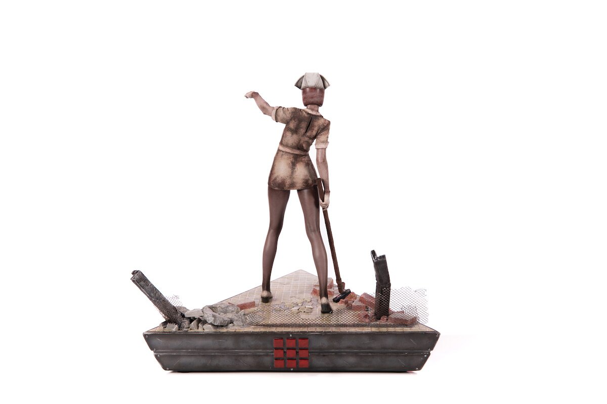 Silent Hill Pyramid Head Statue12'' Horror Decor 