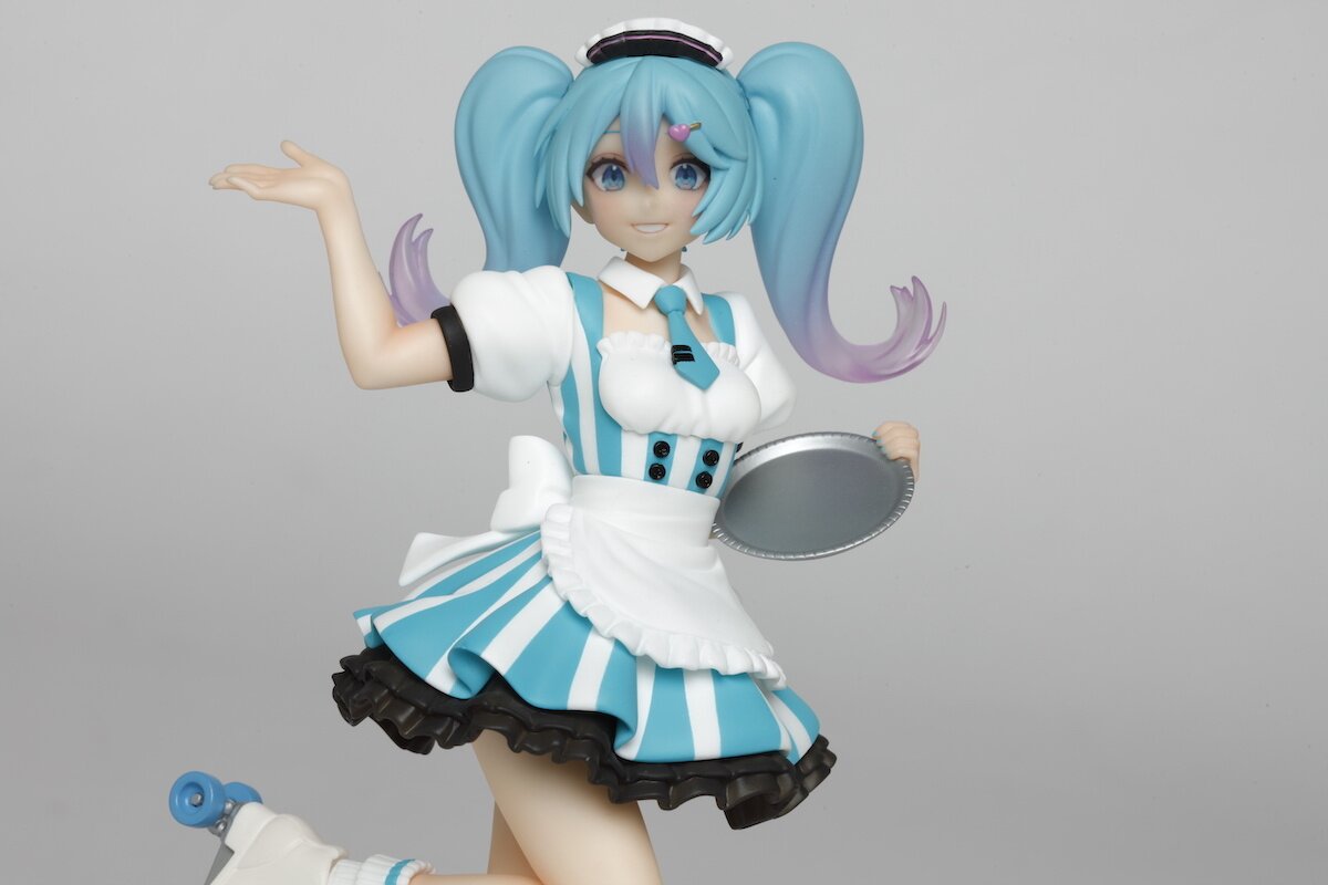 hatsune miku cafe maid figure