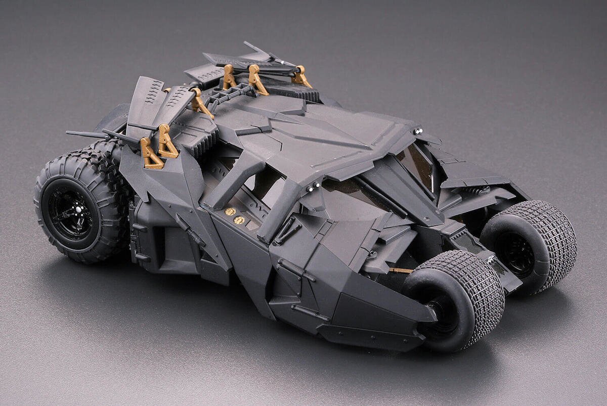 Kaiyodo Sci-fi Revoltech 047 Batmobile Tumbler Vehicle