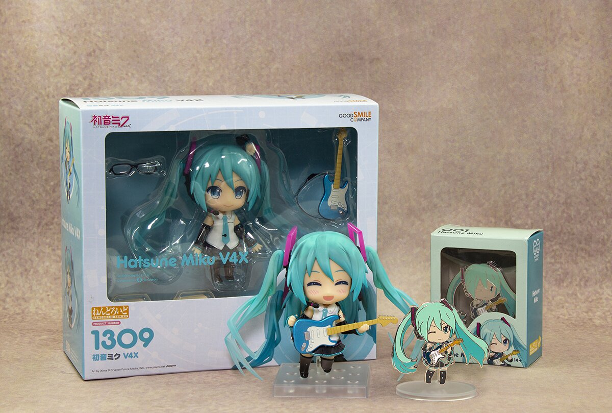 Nendoroid Pins Hatsune Miku 2.0: Good Smile Connect - Tokyo