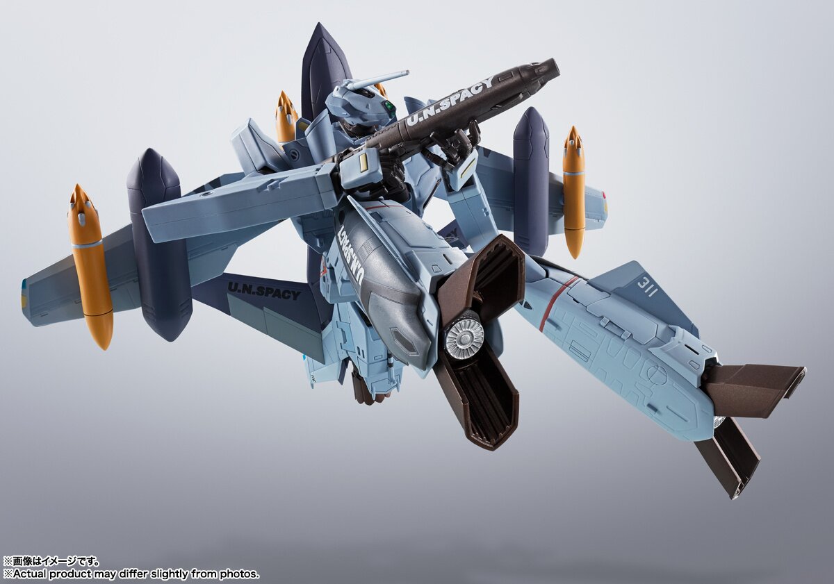 Hi-Metal R Macross Zero VF-0A Phoenix (Shin Kudo Use) + QF-2200D-B GHOST