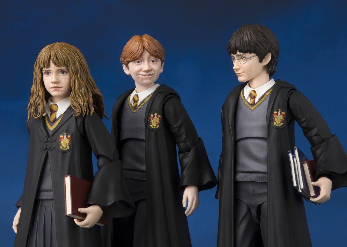 (希少)Harry Potter 杖 Amazon.com: Enesco Wizarding World of Harry Potter Holding