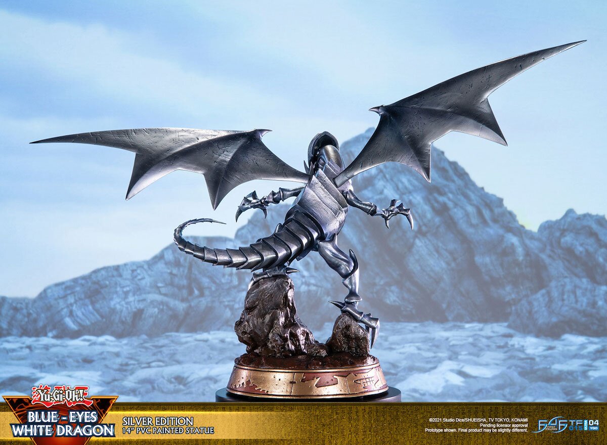 Yu-Gi-Oh! – Blue-Eyes White Dragon (Exclusive Silver Edition