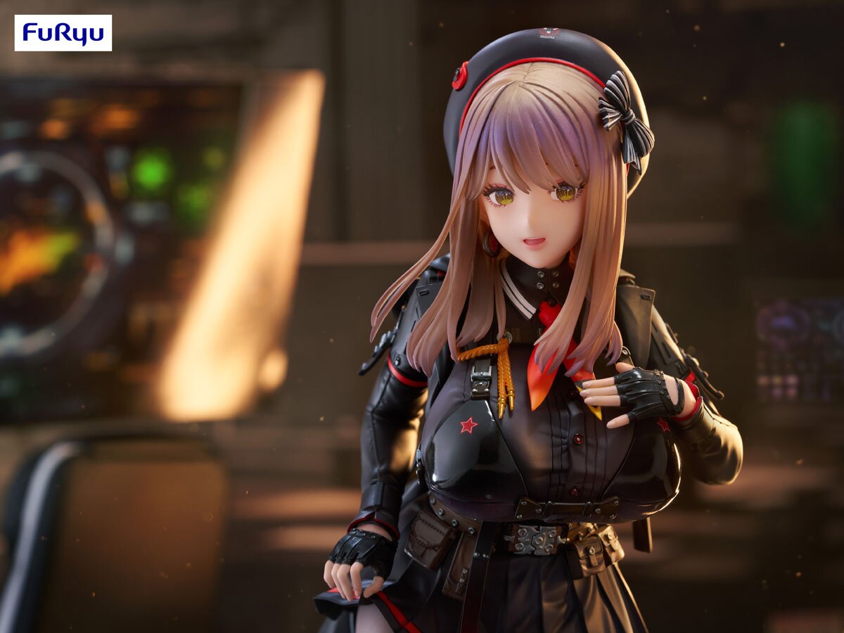 勝利の女神：NIKKE エマ 1/7 完成品フィギュア Amazon.com: Goddess of Victory: Nikke – Emma 1:7 Scale PVC