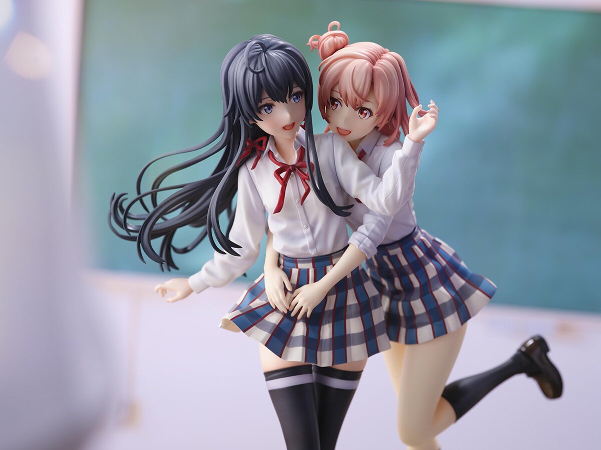 My Teen Romantic Comedy SNAFU Climax Yukino Yukinoshita and Yui